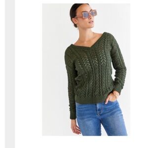 Francesca’s green knit sweater